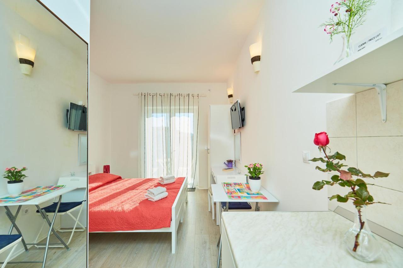 Leo'S Charming Home Дубровник Екстериор снимка